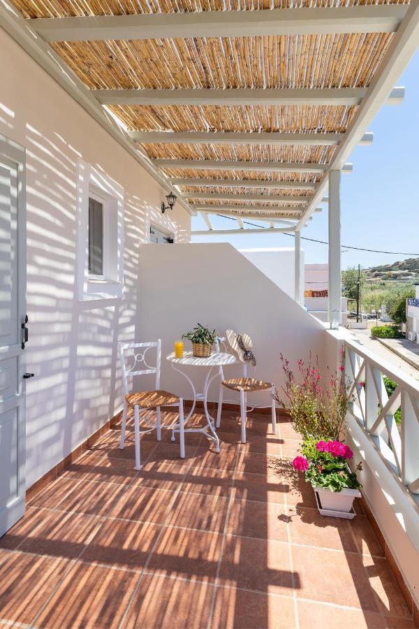 Olivas Rooms Galissas Bagian luar foto