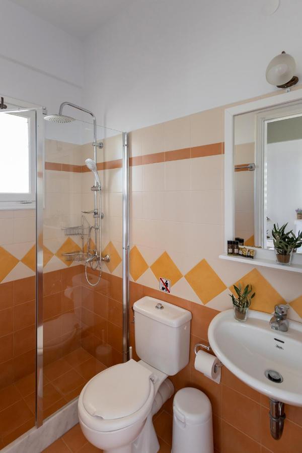 Olivas Rooms Galissas Bagian luar foto